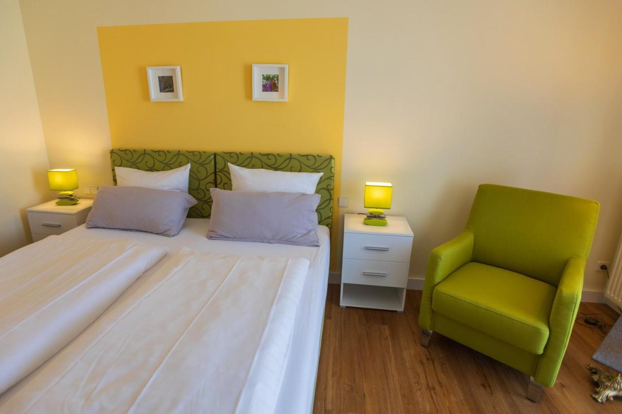 Landhotel Gillenfelder Hof Ngoại thất bức ảnh