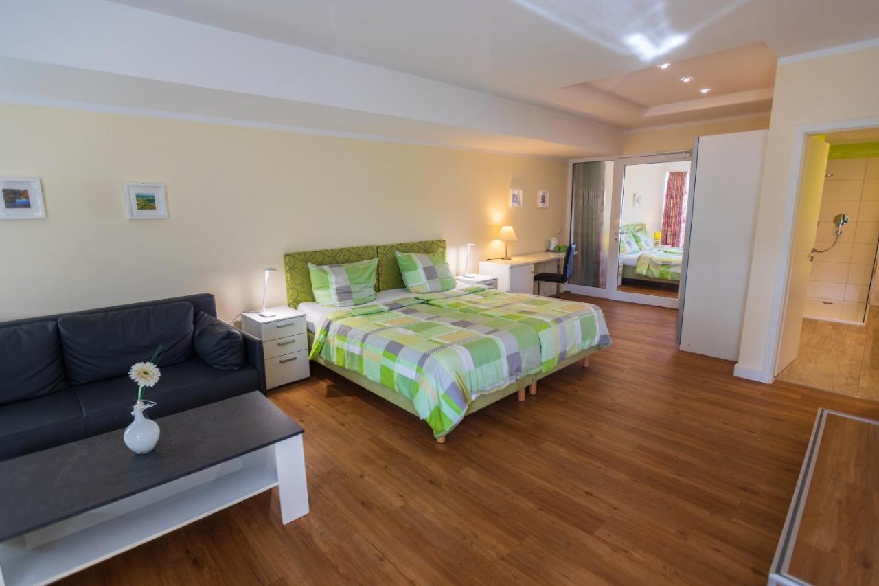 Landhotel Gillenfelder Hof Ngoại thất bức ảnh