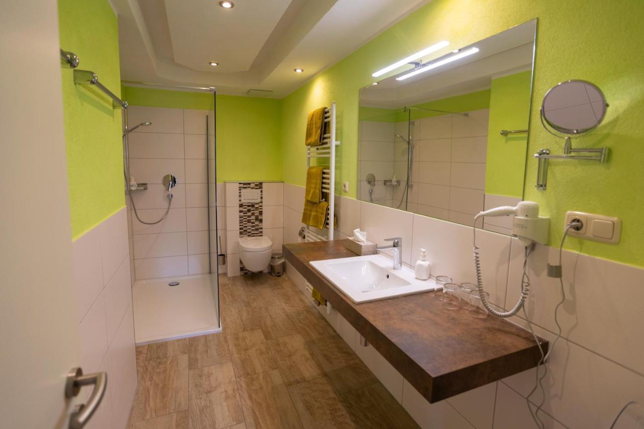 Landhotel Gillenfelder Hof Ngoại thất bức ảnh